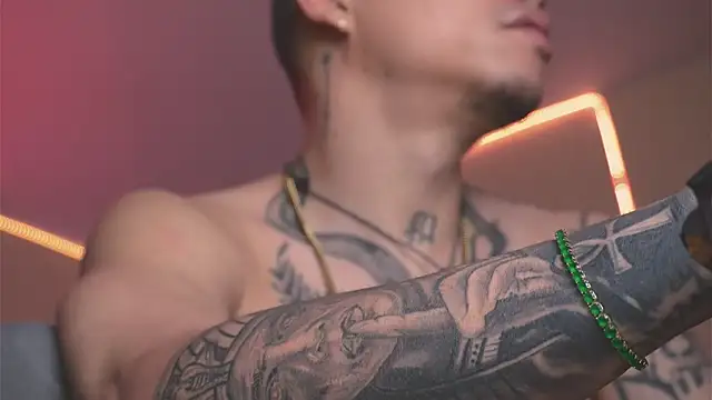 AlphaMasterXxx online show from 12, 3, 2026