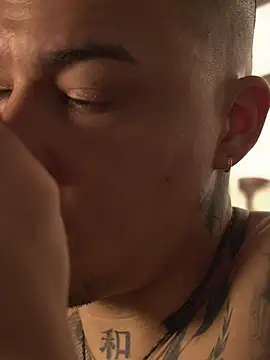 AlphaMasterXxx online show from 28, 6, 2026