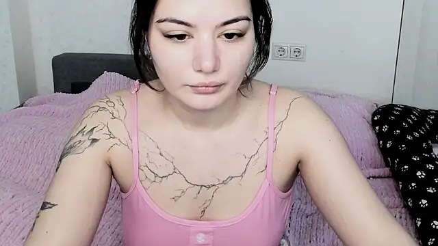 Dark Moni online show from 10, 5, 2026