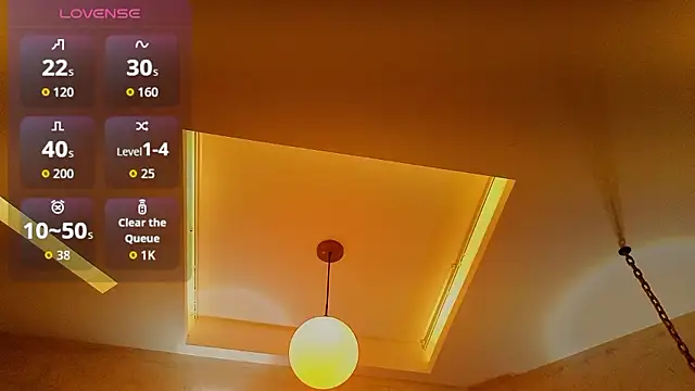 Snapshot of MiaWonderfull chatting on 9, 8, 2026 MiaWonderfull online show from 9, 8, 2026