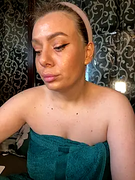 emmasweett11 online show from 17, 9, 2025