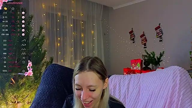 NyxaThorn online show from 22, 12, 2025