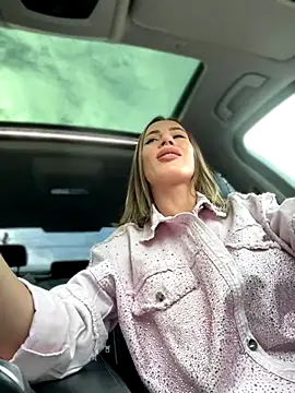 Snapshot of _JessyRey_ chatting on 11, 9, 2025 JessyRey online show from 11, 9, 2025