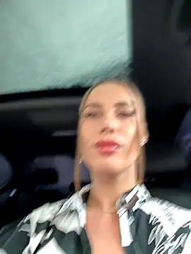 Snapshot of _JessyRey_ chatting on 30, 11, 2025 JessyRey online show from 30, 11, 2025