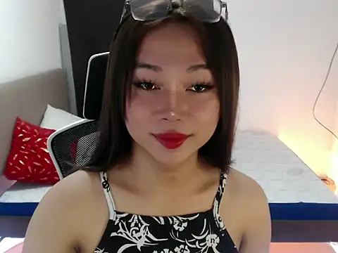 SultryCyraFoxmore online show from 26, 9, 2025