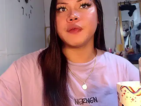 TS gorgeousJhem online show from 7, 7, 2026