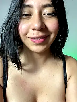 Snapshot of MaraBiker chatting on 16, 12, 2025 MaraBiker online show from 16, 12, 2025