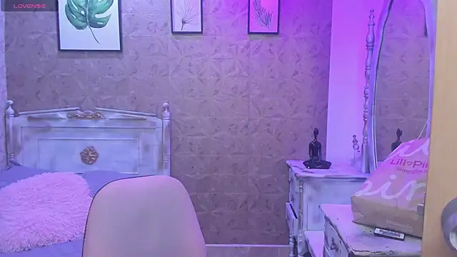 Snapshot of Salome_Smitth_1 chatting on 1, 3, 2026 Salome Smitth 1 online show from 1, 3, 2026