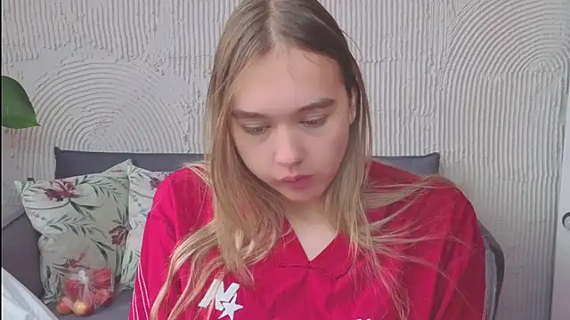 Snapshot of Vel1ka chatting on 14, 9, 2025 Vel1ka online show from 14, 9, 2025