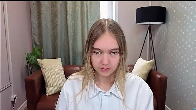 Snapshot of Vel1ka chatting on 21, 10, 2025 Vel1ka online show from 21, 10, 2025