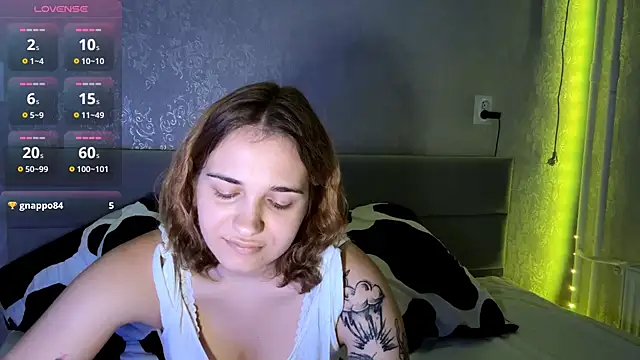 SunPunnyGirl online show from 25, 10, 2025