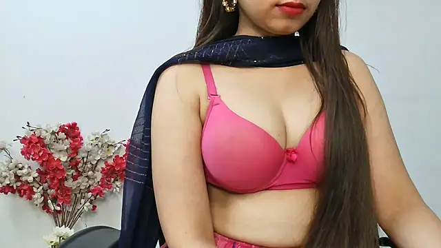 Snapshot of ruby100 chatting on 15, 11, 2025 ruby100 online show from 15, 11, 2025