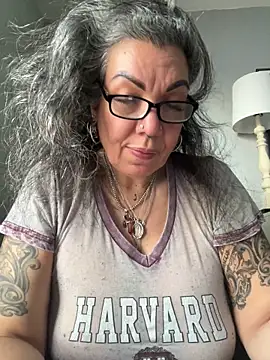 dieseldame1313 online show from 12, 2, 2025