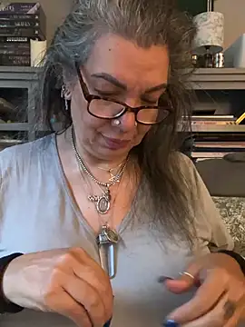 dieseldame1313 online show from 25, 6, 2026