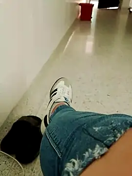 Snapshot of Alisson_Milf chatting on 23, 2, 2026 Alisson Milf online show from 23, 2, 2026