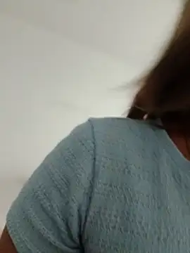 Snapshot of Alisson_Milf chatting on 22, 3, 2026 Alisson Milf online show from 22, 3, 2026