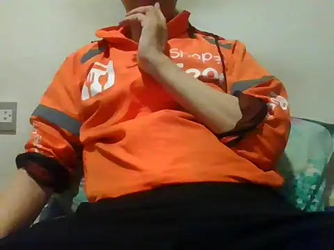 Snapshot of leanhtung123 chatting on 7, 11, 2025 leanhtung123 online show from 7, 11, 2025