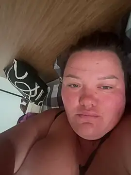 SunnyLeila2101 online show from 22, 7, 2026