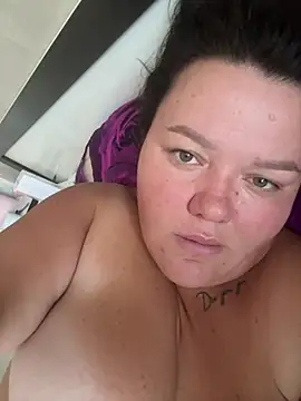 SunnyLeila2101 online show from 5, 8, 2026