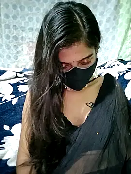 Snapshot of Crystil_love-21 chatting on 25, 9, 2025 Crystil love-21 online show from 25, 9, 2025