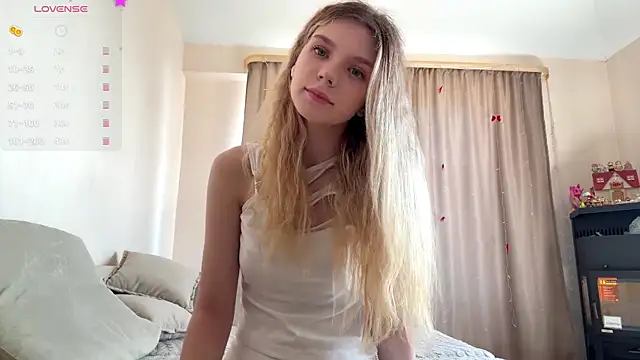 FruityXo online show from 17, 7, 2026