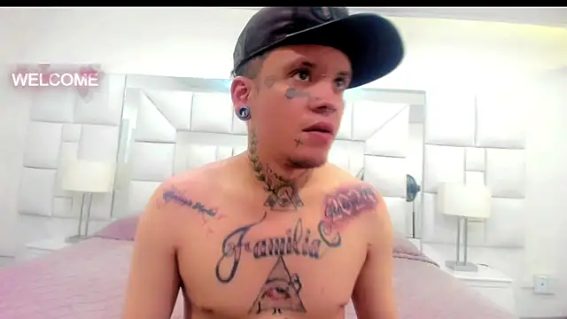 Dangerous couple  online show from 11, 10, 2025