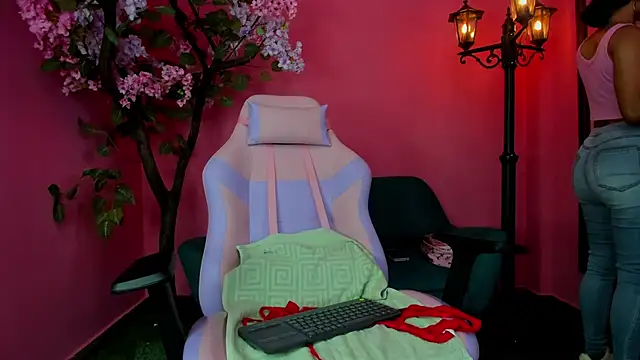 VenusBlazer online show from 6, 3, 2026