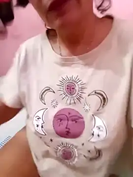 chocoluze online show from 3, 8, 2026