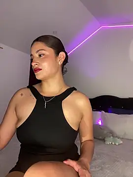 Snapshot of MiaAlarie chatting on 15, 1, 2026 MiaAlarie online show from 15, 1, 2026