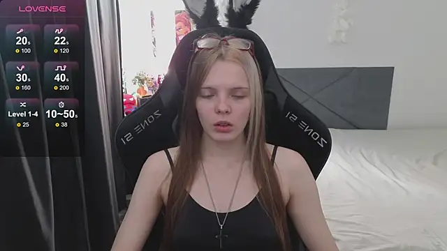 Luna Navy online show from 29, 9, 2025