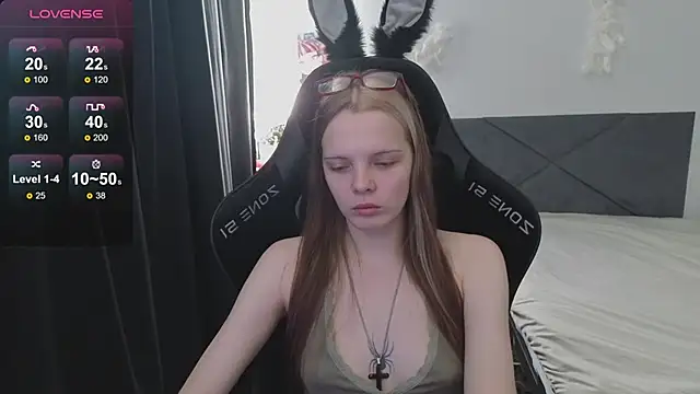 Luna Navy online show from 30, 9, 2025