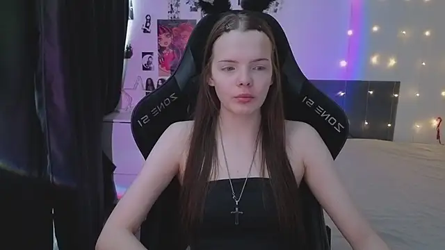 Luna Navy online show from 14, 3, 2026