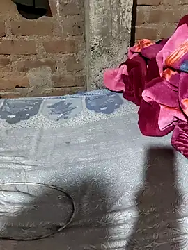 POOJACOUPLE online show from 16, 11, 2025