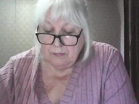 Alexia64231 online show from 13, 4, 2026