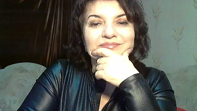 Snapshot of LedyNika chatting on 22, 10, 2025 LedyNika online show from 22, 10, 2025