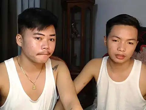 Snapshot of hot_emman chatting on 16, 9, 2025 hot emman online show from 16, 9, 2025