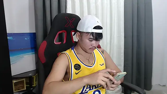 Snapshot of hot_emman chatting on 18, 9, 2025 hot emman online show from 18, 9, 2025