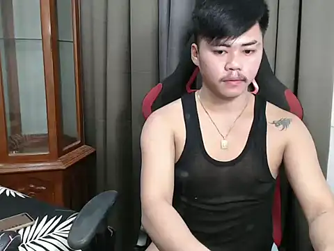 Snapshot of hot_emman chatting on 12, 10, 2025 hot emman online show from 12, 10, 2025