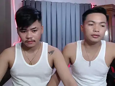 Snapshot of hot_emman chatting on 12, 11, 2025 hot emman online show from 12, 11, 2025