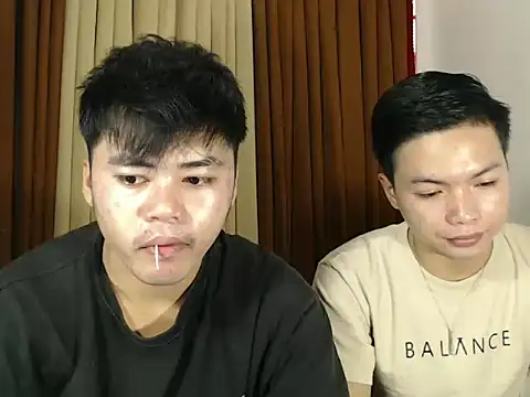 Snapshot of hot_emman chatting on 3, 3, 2026 hot emman online show from 3, 3, 2026