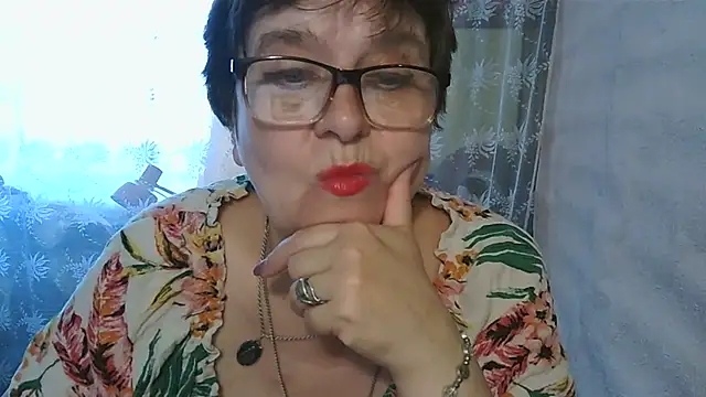 VeronicaGold511 online show from 2, 7, 2026