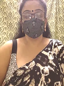 sweet-lotus online show from 12, 10, 2025