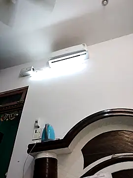 Cute-Janvi20 online show from 18, 3, 2026