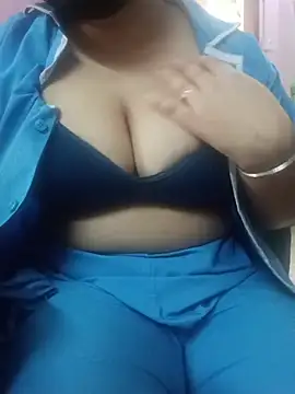 Snapshot of your_Fantasy24 chatting on 5, 2, 2026 your Fantasy24 online show from 5, 2, 2026