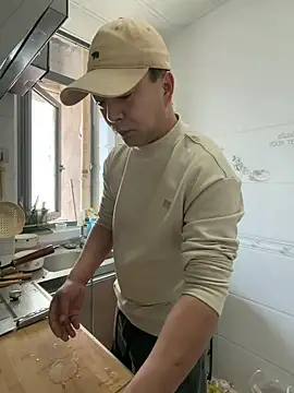 Snapshot of gghx666 chatting on 10, 3, 2026 gghx666 online show from 10, 3, 2026