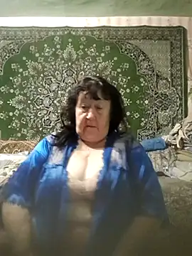 CrystalLime6411 online show from 26, 10, 2025