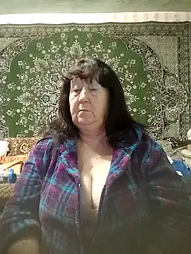 CrystalLime6411 online show from 26, 11, 2025