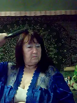 CrystalLime6411 online show from 7, 2, 2026