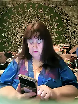 CrystalLime6411 online show from 6, 5, 2026