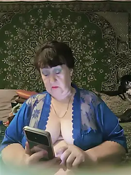 CrystalLime6411 online show from 29, 6, 2026